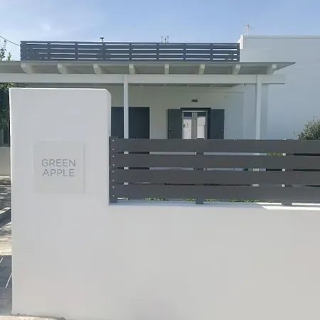 Zen Milos Apple Vakantiehuis Pollonia